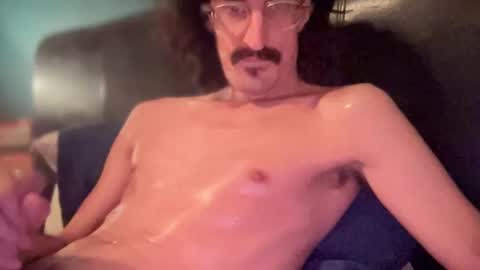 Jigz1986 online show from 03/19/26, 01:42