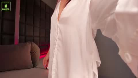 Snapshot of jill_vegga chatting on 09/11/25, 04:45 JILL online show from 09/11/25, 04:45