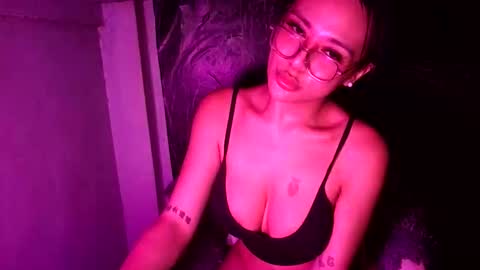 Snapshot of jillian_fuckdoll chatting on 05/19/26, 06:25 jillian_fuckdoll online show from 05/19/26, 06:25