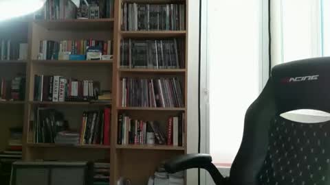 Snapshot of jim_dick chatting on 04/03/26, 03:21 Jim Dick online show from 04/03/26, 03:21