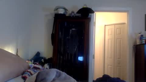 Snapshot of jimandtiff chatting on 03/11/25, 12:54 JimandTiff online show from 03/11/25, 12:54