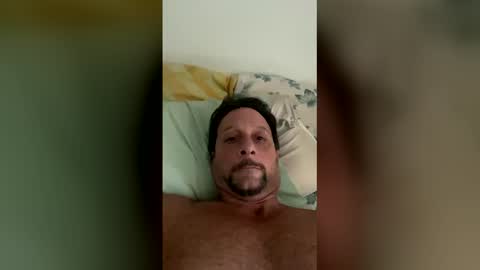 Snapshot of jimmy804866 chatting on 05/23/26, 11:47 jimmy804866 online show from 05/23/26, 11:47