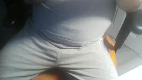 Snapshot of jimmychongax chatting on 12/08/24, 11:24 Jimmychongax online show from 12/08/24, 11:24