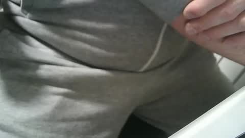 Snapshot of jimmychongax chatting on 02/16/25, 08:22 Jimmychongax online show from 02/16/25, 08:22