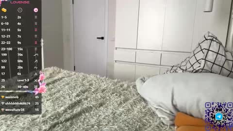 Kate online show from 02/14/26, 10:23