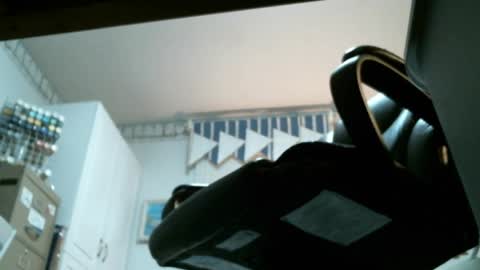 Snapshot of jimsundies chatting on 04/30/26, 03:02 jimwellhung online show from 04/30/26, 03:02