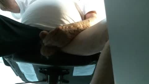 Snapshot of jimsundies chatting on 07/21/26, 04:04 jimwellhung online show from 07/21/26, 04:04