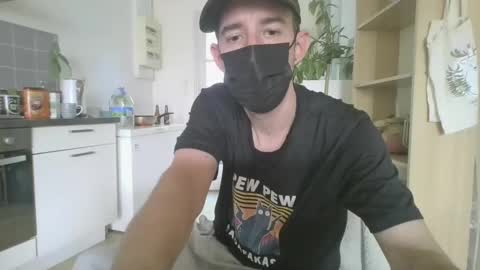 jin16000 online show from 09/27/25, 02:22