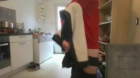 jin16000 online show from 11/24/25, 12:05