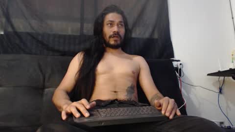 jin_woosex online show from 10/17/25, 08:11