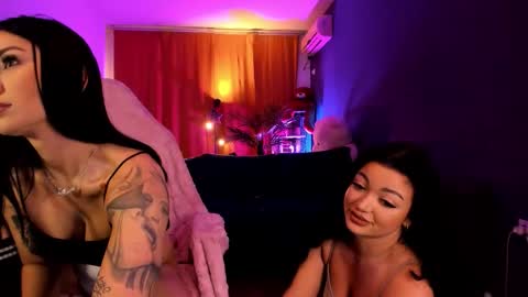 Juliee online show from 02/14/26, 09:06