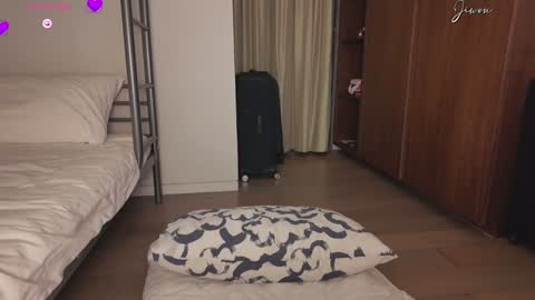 Snapshot of jiwon4u chatting on 01/26/25, 07:31 Jiwon online show from 01/26/25, 07:31