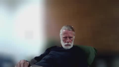 jizzmitten5 online show from 01/19/26, 03:32