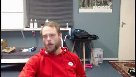 Snapshot of jjameson41 chatting on 06/12/26, 12:20 JamesJan van Rebel online show from 06/12/26, 12:20