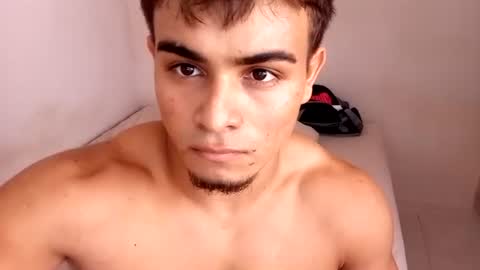 jjavier203018 online show from 08/09/26, 06:02