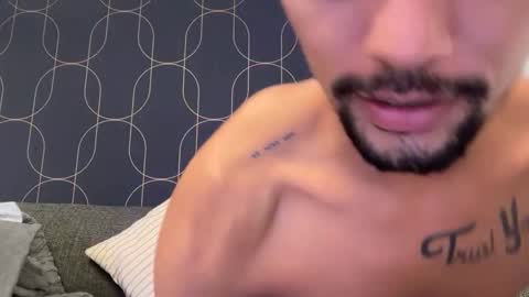 Snapshot of jjaysond chatting on 09/16/25, 12:22 Jayson D online show from 09/16/25, 12:22