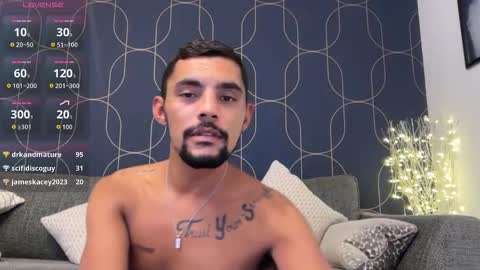 Snapshot of jjaysond chatting on 09/26/25, 11:20 Jayson D online show from 09/26/25, 11:20