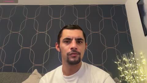 Snapshot of jjaysond chatting on 11/17/25, 10:48 Jayson D online show from 11/17/25, 10:48