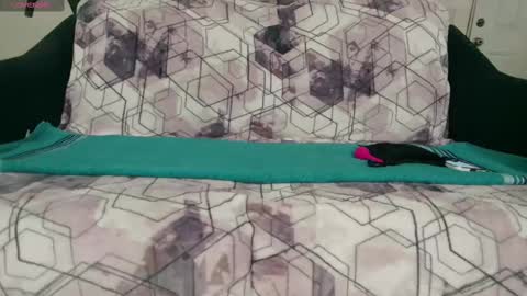 Snapshot of jjjust4fun1985 chatting on 02/26/25, 11:37 Nicole Allen online show from 02/26/25, 11:37