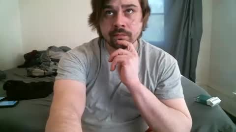 Snapshot of jjthesnake04 chatting on 05/13/26, 02:03 Jake online show from 05/13/26, 02:03