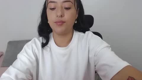 Julieta online show from 12/29/24, 03:24