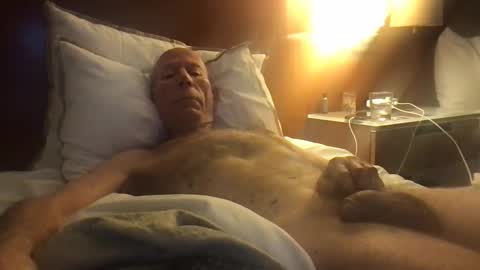 jlk7777 online show from 03/12/25, 01:19