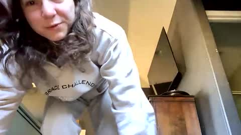 Snapshot of jlynn1997 chatting on 02/23/26, 04:37 jlynn1997 online show from 02/23/26, 04:37