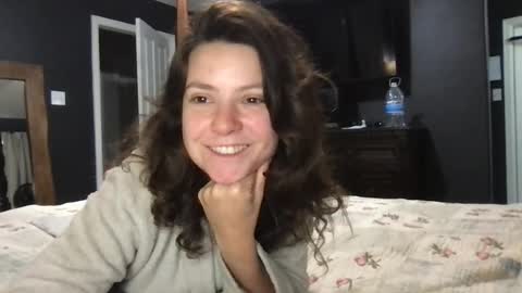 jlynn1997 online show from 08/03/26, 03:27