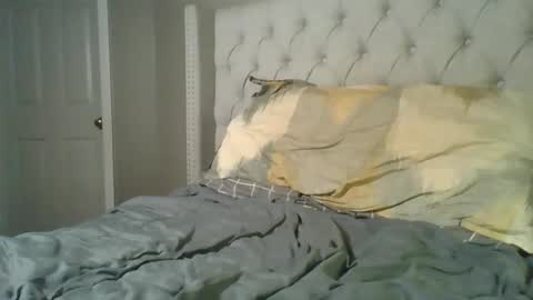Zzzzzzzzzzzzzzzzzzzzzz online show from 05/31/26, 03:36