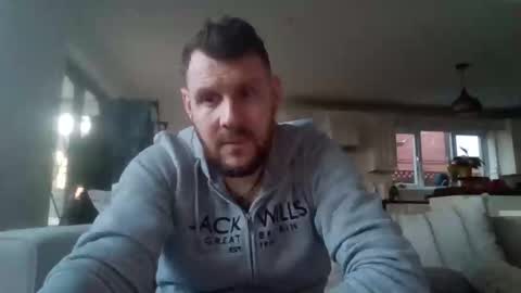 jmakk99 online show from 02/06/25, 07:56