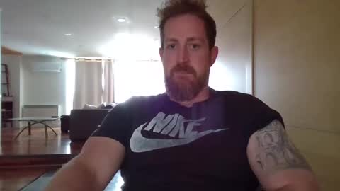 Snapshot of jmate13 chatting on 11/12/25, 06:19 jmate13 online show from 11/12/25, 06:19