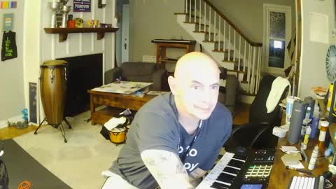 jmo0209 online show from 09/25/25, 08:07