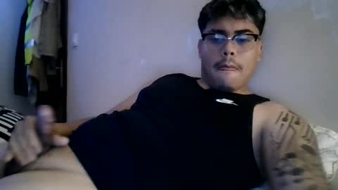 Snapshot of jmolinann21 chatting on 07/26/26, 02:20 jmolinann21 online show from 07/26/26, 02:20