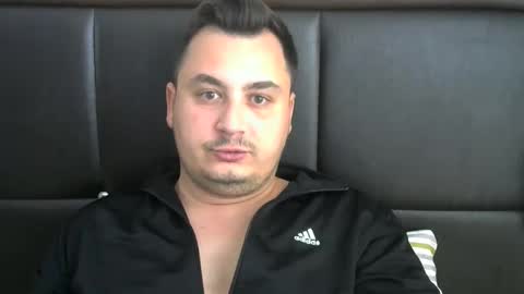 jnsnw online show from 10/13/25, 09:31