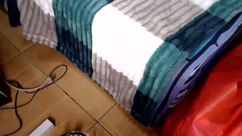 AmazingGirl online show from 04/15/26, 05:09