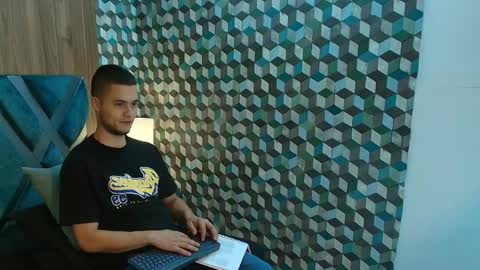 Snapshot of joaho_fernandez chatting on 05/05/26, 09:23 Joao online show from 05/05/26, 09:23