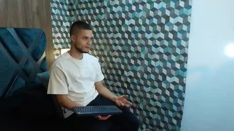 Snapshot of joaho_fernandez chatting on 05/22/26, 08:36 Joao online show from 05/22/26, 08:36