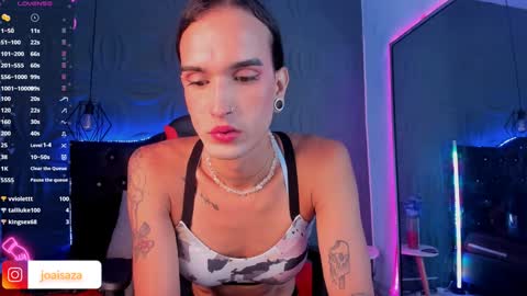 Joa Isaza     online show from 01/23/25, 10:22