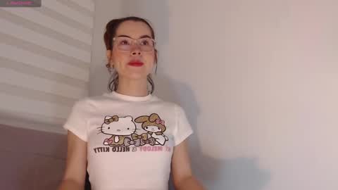 Snapshot of joan_didion chatting on 12/26/24, 05:04 Joan Didion online show from 12/26/24, 05:04