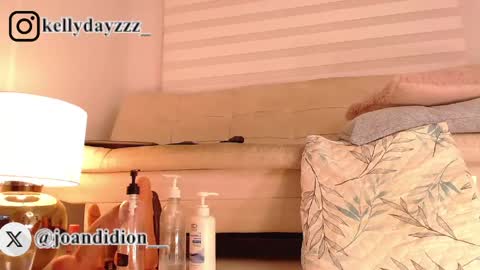 Snapshot of joan_didion chatting on 05/13/26, 04:54 Joan Didion online show from 05/13/26, 04:54