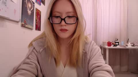 joan_kiss online show from 01/11/26, 10:31