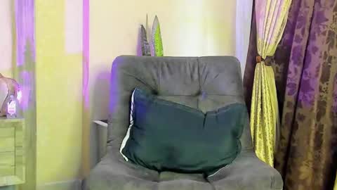 JOAN SAENZ online show from 02/23/25, 02:04