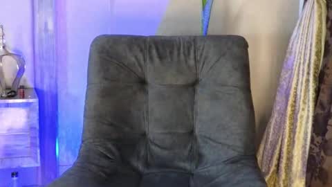 JOAN SAENZ online show from 11/04/25, 06:40