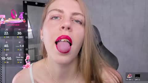 Snapshot of joann_shermann chatting on 06/18/26, 01:17 joann_shermann online show from 06/18/26, 01:17