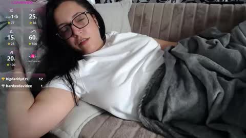 Snapshot of joanna_cw chatting on 09/12/25, 09:20 Jo online show from 09/12/25, 09:20