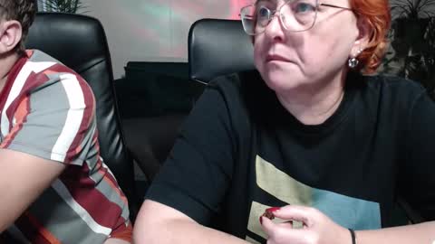 Joanna and Greg online show from 10/08/25, 08:34