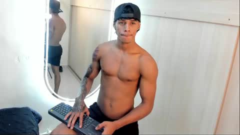 Snapshot of joao_da_silva19 chatting on 06/10/26, 01:21 Joao Da Silva online show from 06/10/26, 01:21