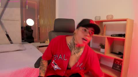 joaoandlexy online show from 11/22/25, 01:10