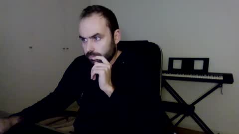joaodias_18 online show from 01/16/26, 06:23