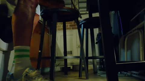 Snapshot of jobbeduval chatting on 03/06/25, 07:43 GUILLAUME feet and socks online show from 03/06/25, 07:43